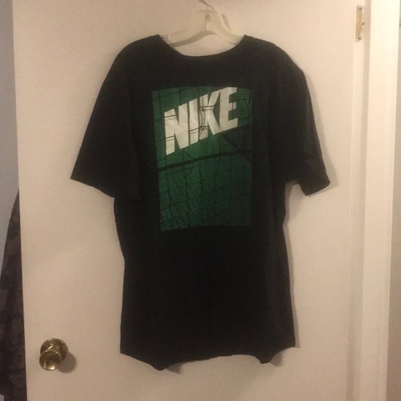 Nike Other - Nike men’s tee shirt.